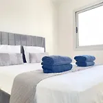 Sunset Pearl Apt. - דירה *