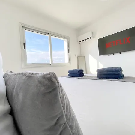 Sunset Pearl Apt. - איה נאפה