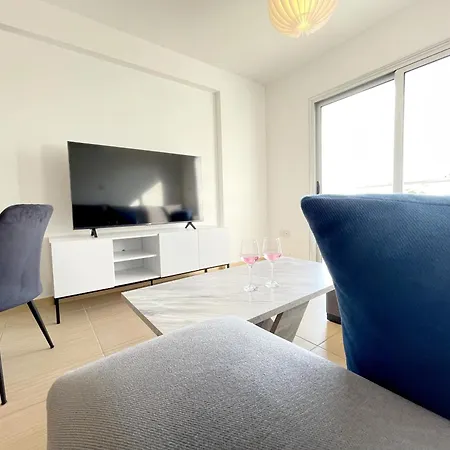 דירה Sunset Pearl Apt. - איה נאפה